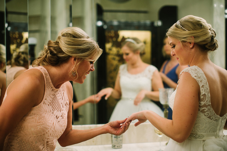 Sunset Cove Bed and Breakfast Wedding by Nicole Haley Photography