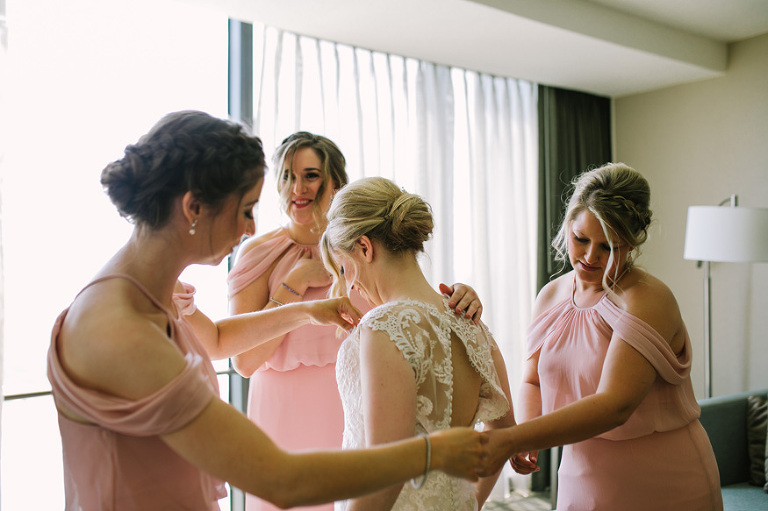 Gem Theatre Wedding in Detroit by Nicole Haley Photography