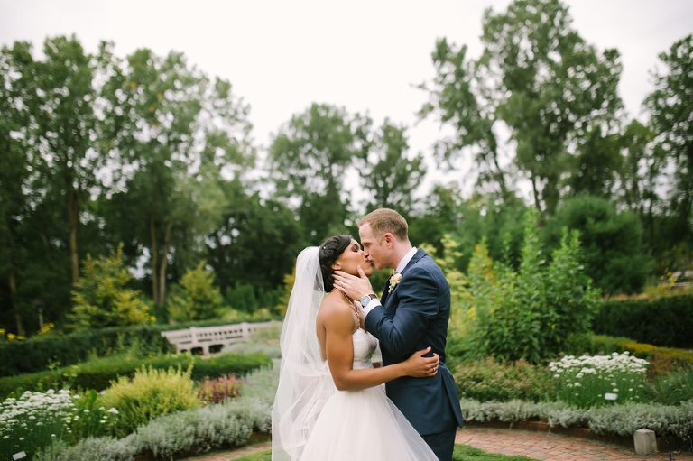 Matthaei Botanical Garden Wedding by Michigan Wedding Photographer Nicole Haley Photography