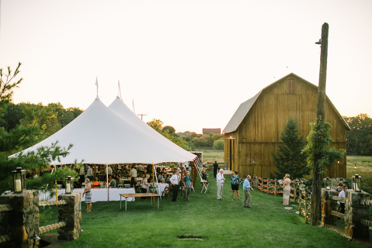Misty Farm wedding photography by Michigan wedding photographer, Nicole Haley Photography