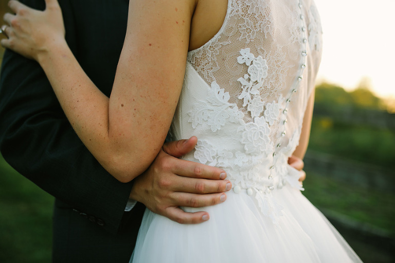 Misty Farm wedding photography by Michigan wedding photographer, Nicole Haley Photography