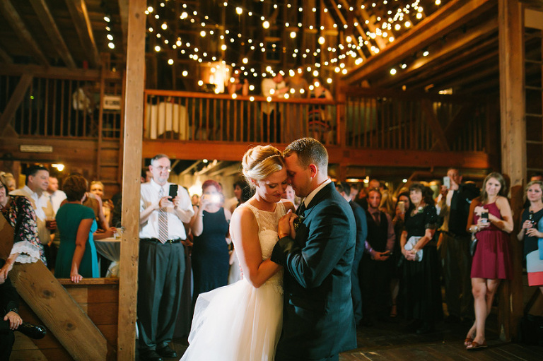Misty Farm wedding photography by Michigan wedding photographer, Nicole Haley Photography
