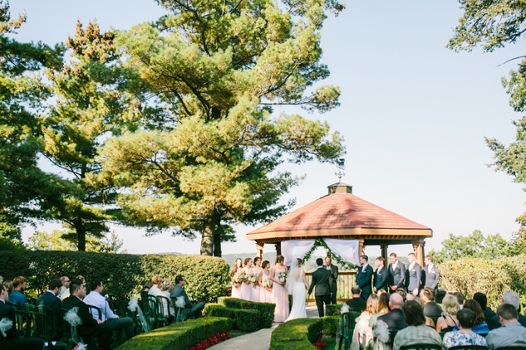 Pine Knob Mansion wedding photography by Michigan wedding photographer, Nicole Haley Photography.