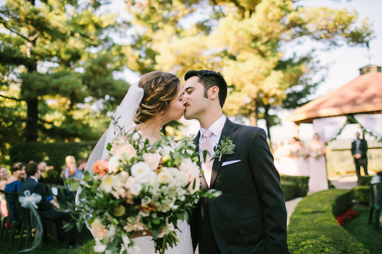 Pine Knob Mansion wedding photography by Michigan wedding photographer, Nicole Haley Photography.