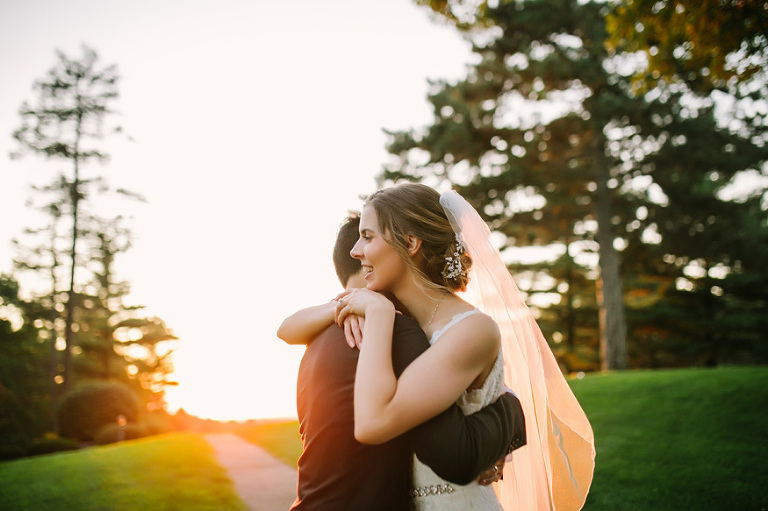 Pine Knob Mansion wedding photography by Michigan wedding photographer, Nicole Haley Photography.