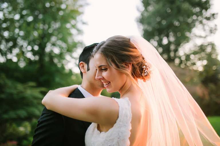 Pine Knob Mansion wedding photography by Michigan wedding photographer, Nicole Haley Photography.